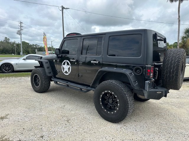 2011 Jeep Wrangler Unlimited Sport photo 4