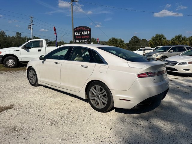 2015 Lincoln MKZ Base photo 4