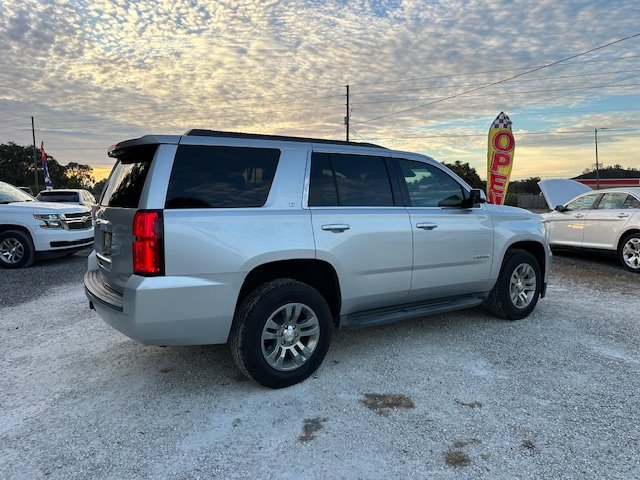 2015 Chevrolet Tahoe LT photo 3